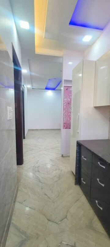 Master Bedroom in 3 BHK Builder Floor at Rohini Sector 25 – for Sale