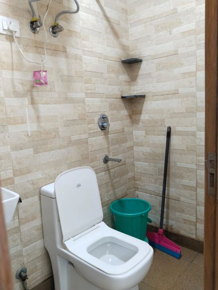 Bathroom, old rajinder nagar Pg For Girls In Old Rajinder Nagar 10059592