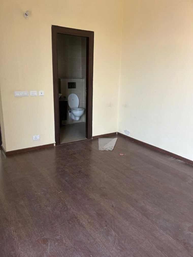 Room, paras-dews 2 Bedroom 1385 Sq.Ft. Apartment In Panwala Khusropur Gurgaon 10059636