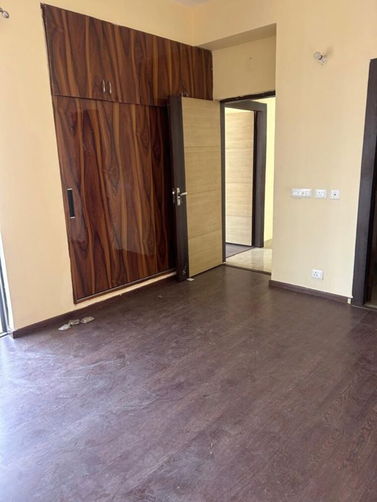 Room, paras-dews 2 Bedroom 1385 Sq.Ft. Apartment In Panwala Khusropur Gurgaon 10059636