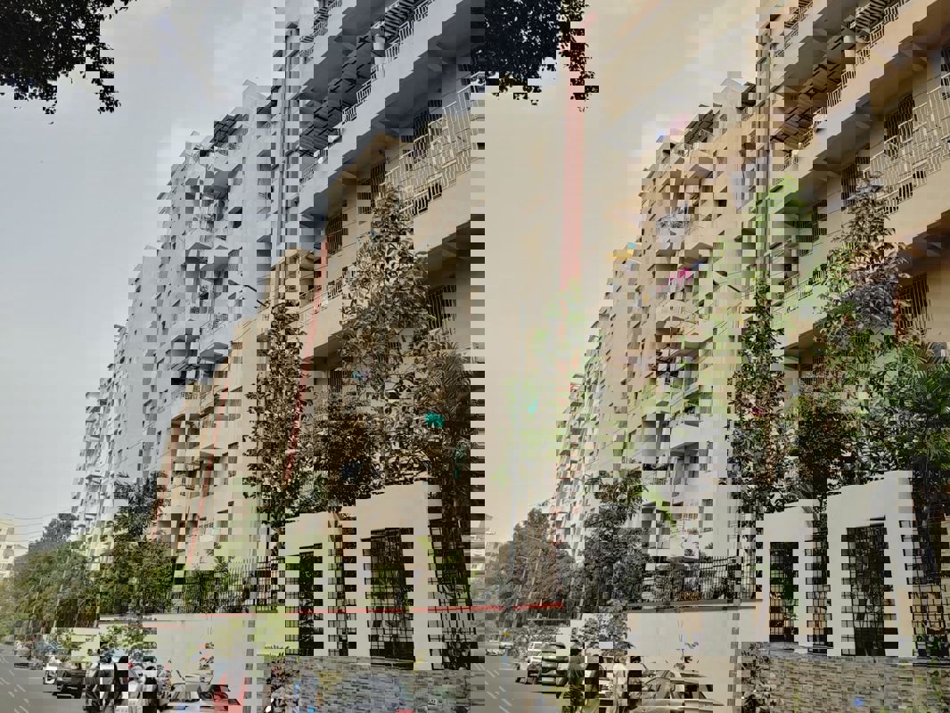 1 BHK + Servant Room 560 Sq.Ft. Apartment in Welwoath Tinseltown