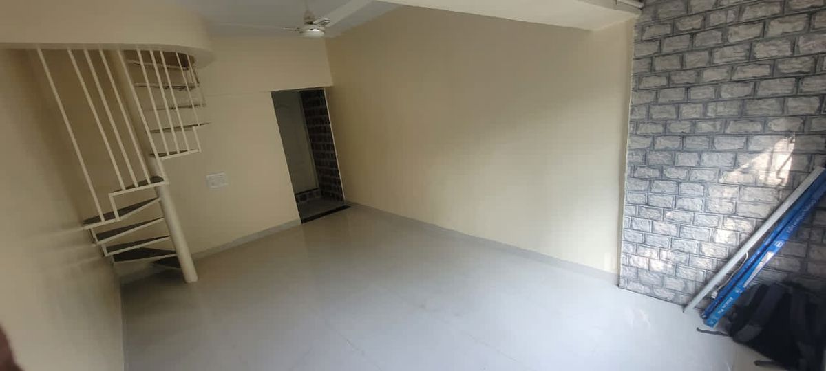 2 BHK + Pooja Room,Study Room,Extra Room 950 Sq.Ft. Apartment in Yashodanandan Apartment