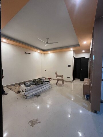Furnished Amenities in 3 BHK Builder Floor at Rajpur Khurd Extension – for Sale