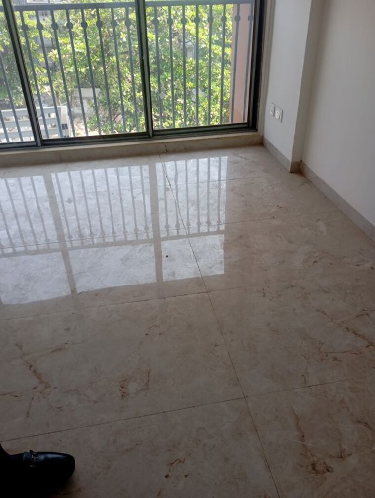 Balcony, crystal-paradise-residences 2 Bedroom 600 Sq.Ft. Apartment In Andheri East Mumbai 10059694