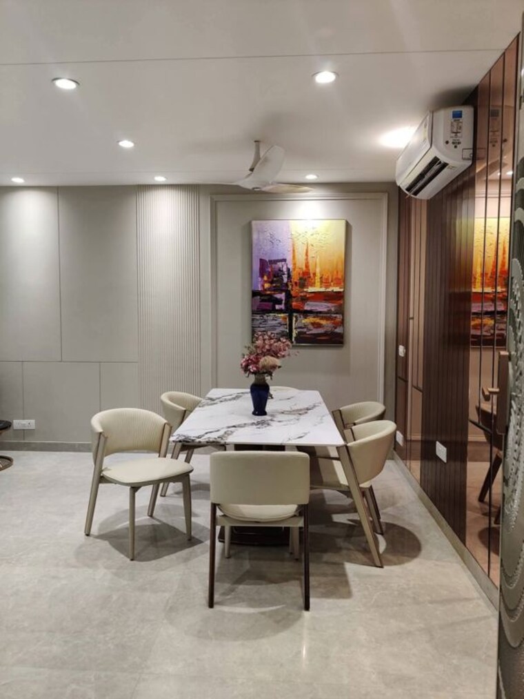 Gym, saket 3 Bedroom 1500 Sq.Ft. Builder Floor In Saket Delhi 10059698