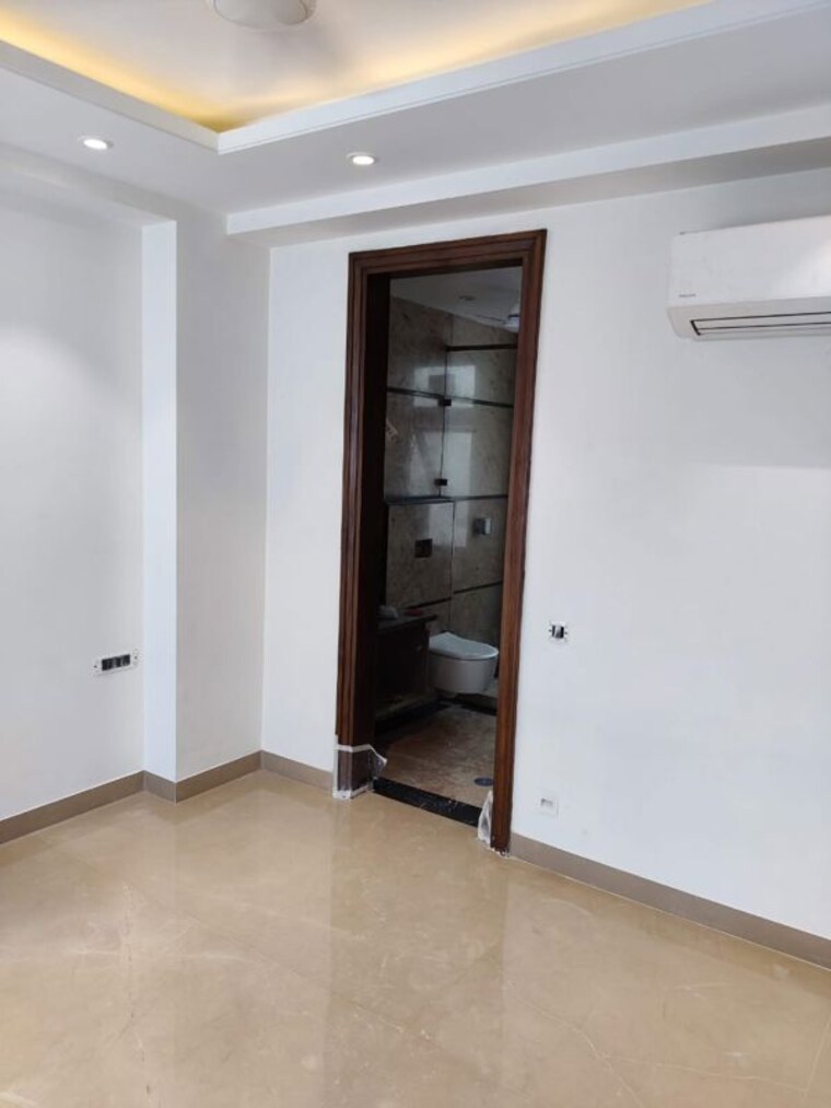 Room, greater kailash i 4 Bedroom 2800 Sq.Ft. Apartment In Greater Kailash I Delhi 10059681