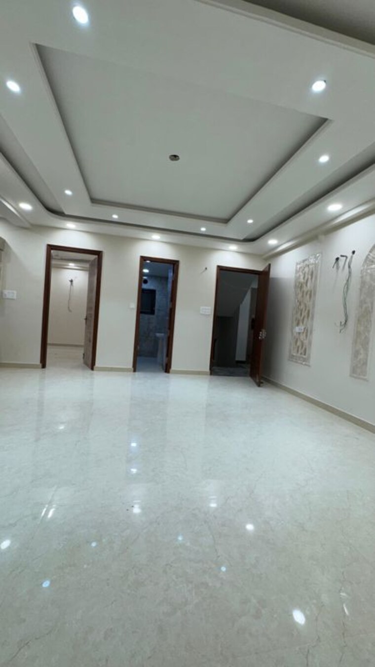 Room, chattarpur 3 Bedroom 130 Sq.Yd. Builder Floor In Chattarpur Delhi 10059709