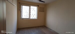 Room in 2 BHK Apartment at Bengal Green Homes, New Town Action Area ii – for Rent