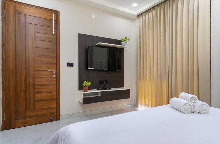 Room, saket 1 Bedroom 650 Sq.Ft. Apartment In Saket Delhi 10059773