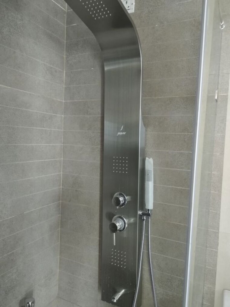 Bathroom, five-star-royal-entrada 2 Bedroom 840 Sq.Ft. Apartment In Wakad Pune 10059784