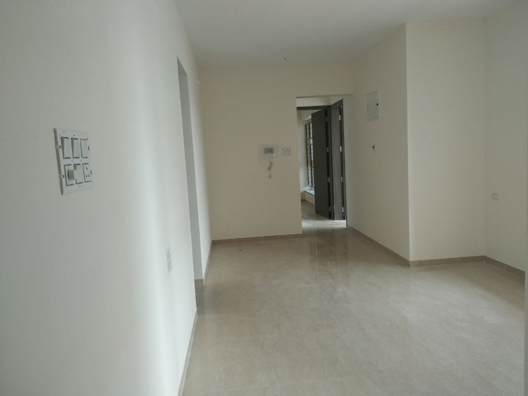 2 BHK Apartment For Sale in Five Star Royal Entrada