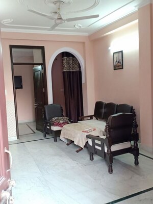 Living Room in 1 BHK Apartment at Khirki Extension – for Rent
