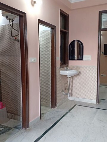 Building Lobby in 1 BHK Apartment at Khirki Extension – for Rent