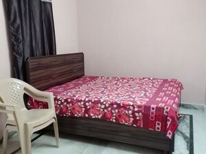 1 BHK Apartment For Rent in Khirki Extension