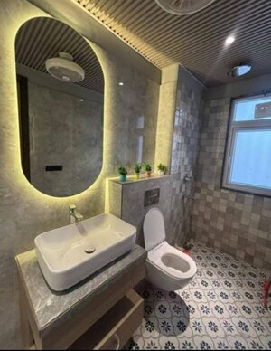 Bathroom in 1 BHK Apartment at Saket – for Rent