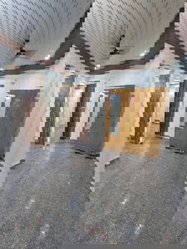 3 BHK 1700 Sq.Ft. Apartment in Jan Vikas CGHS