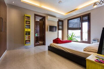Bedroom in 3 BHK Apartment at Panchsheel Enclave – for Rent
