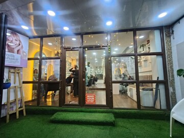 Gym in  Showroom at Kasba – for Rent