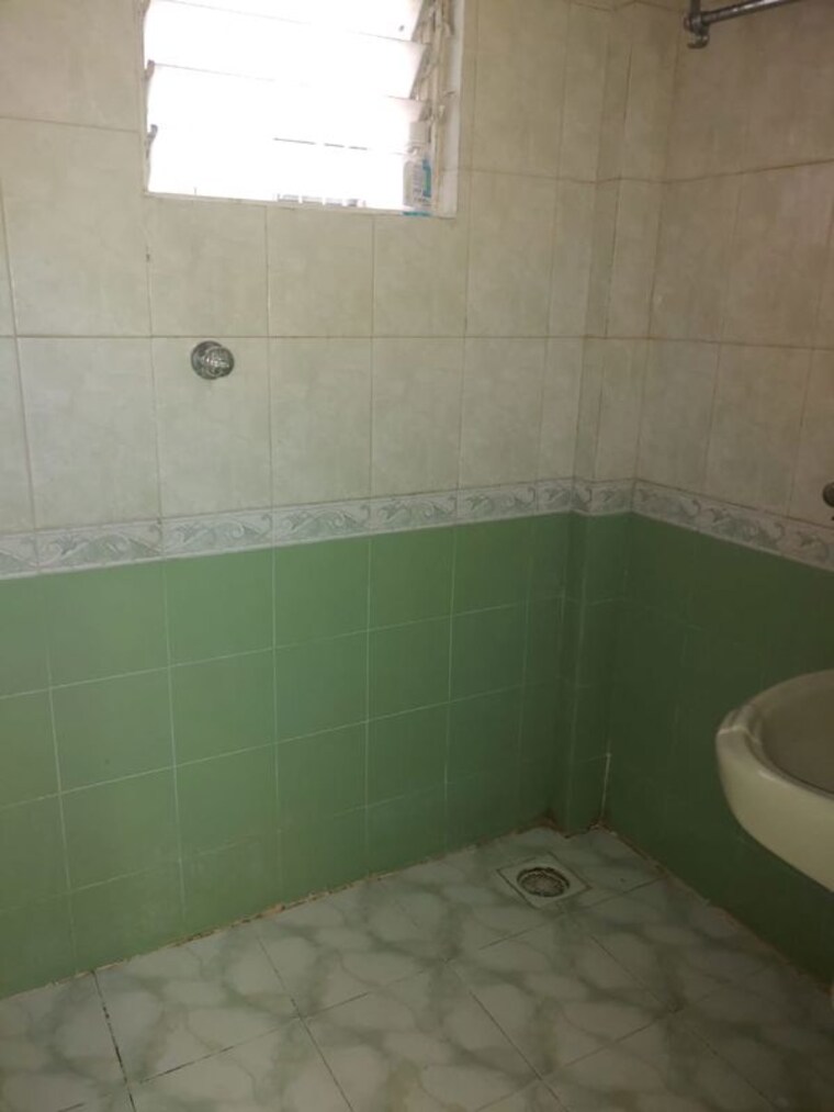 Bathroom, space-elena 1 Bedroom 560 Sq.Ft. Apartment In Bavdhan Pune 10059844