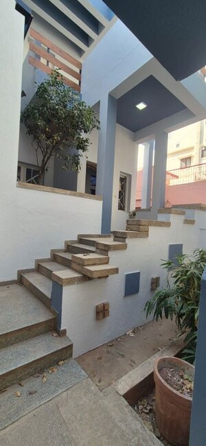 Team Area in 3 BHK Independent House at Hsr Layout – for Rent