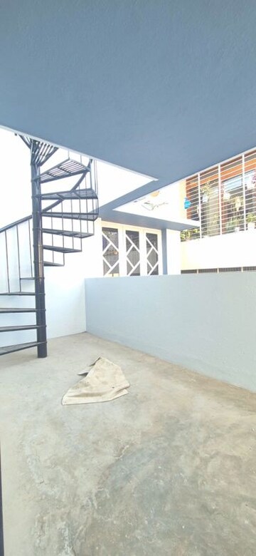 Staircase in 3 BHK Independent House at Hsr Layout – for Rent