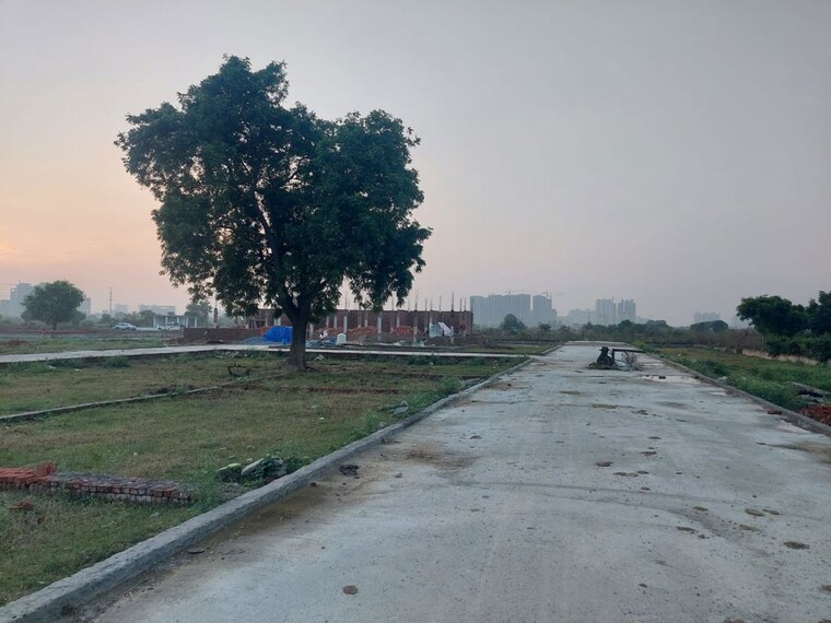 undefined, sector 12  180 Sq.Yd. Plot In Sector 12 Noida 10059875