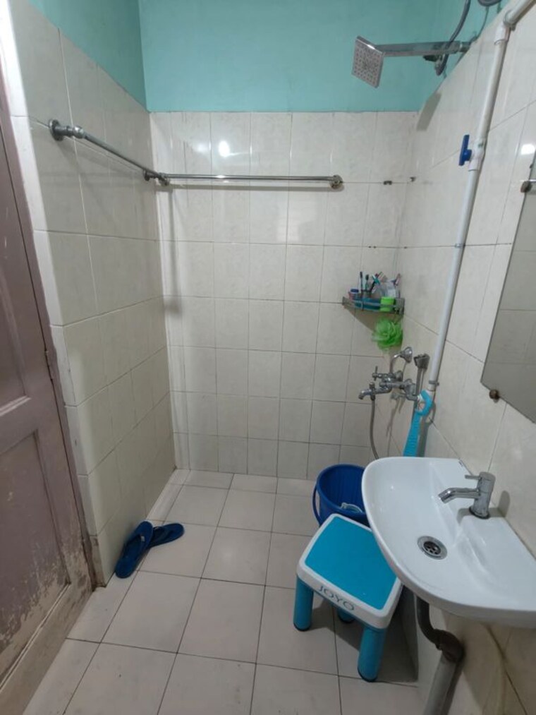 Bathroom, spaghetti-complex 2 Bedroom 1100 Sq.Ft. Apartment In Kharghar Navi Mumbai 10059868