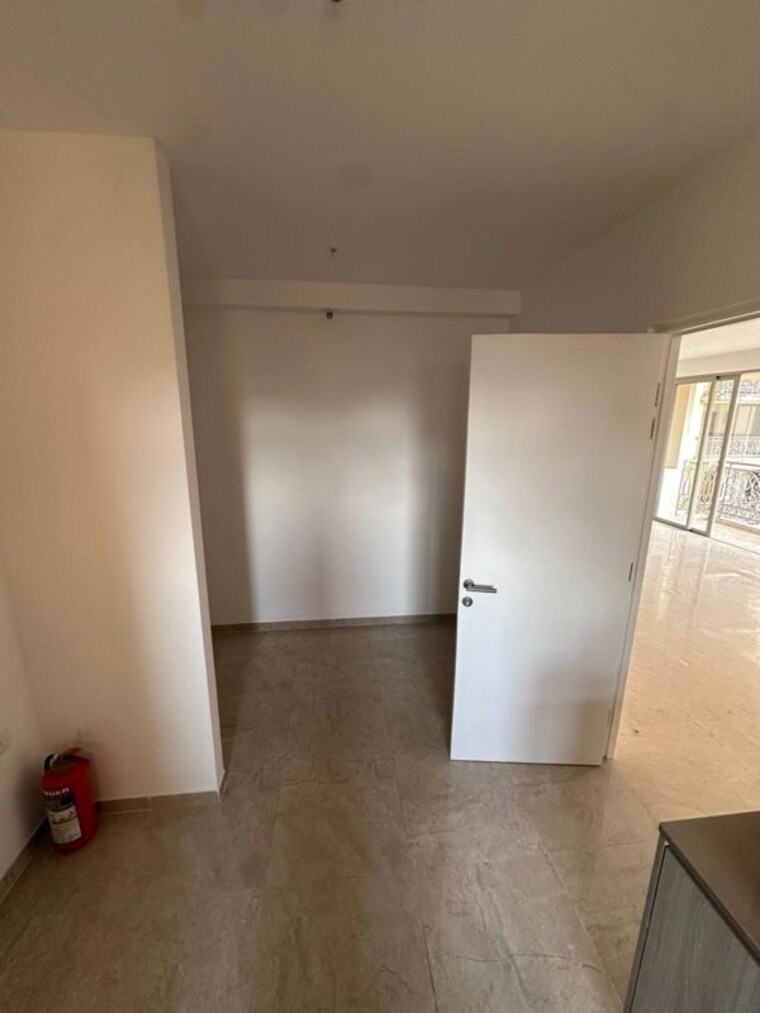 Room, hiranandani-cardinal 3 Bedroom 1375 Sq.Ft. Apartment In Ghodbunder Road Thane 10059896