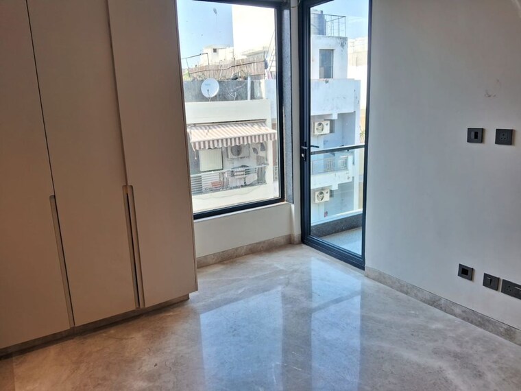 Room, east of kailash 3 Bedroom 1114 Sq.Ft. Builder Floor In East Of Kailash Delhi 10059898