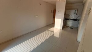 Room in 2 BHK Apartment at Godrej Hillside 2, Mahalunge – for Rent