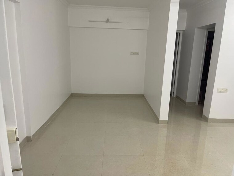 Room, andheri west 3 Bedroom 1100 Sq.Ft. Apartment In Andheri West Mumbai 10059956