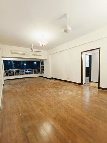 2 BHK Apartment For Sale in Gokul Nivas, Dadar West