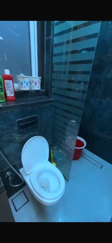 Bathroom in 1.5 BHK Apartment at Sheth Zuri, Laxmi Nagar – for Rent