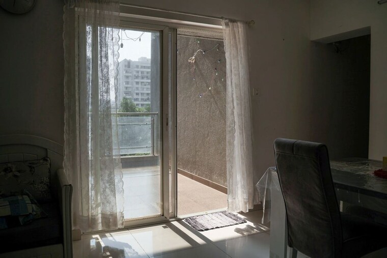 Bathroom, paranjape-schemes-yuthika 2 Bedroom 1500 Sq.Ft. Apartment In Baner Pune 10060002