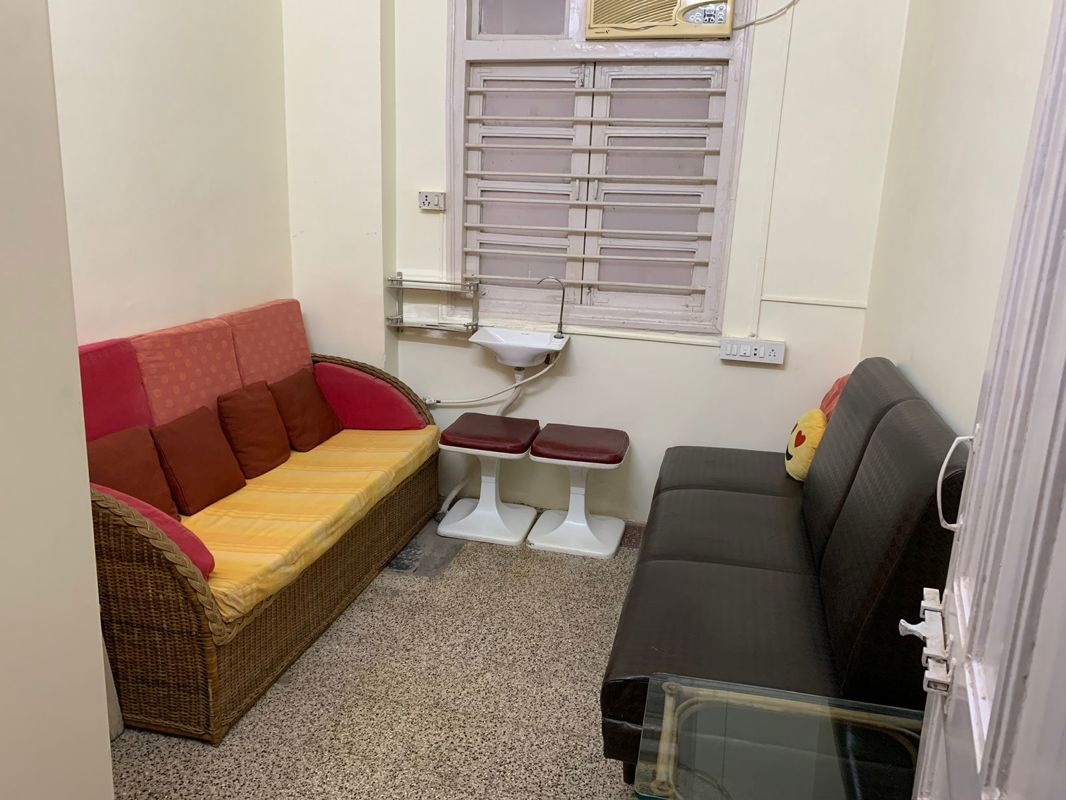 2 BHK + Servant Room Apartment For Rent in Chandralok Apartment B Wing