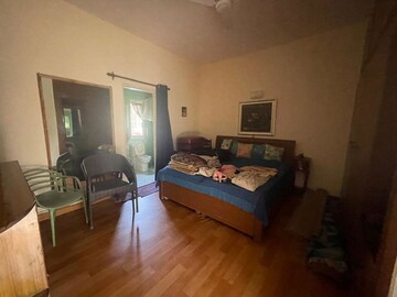 Living Room in 2 BHK Builder Floor at RWA Apartments Sector 41, Sector 41 – for Rent