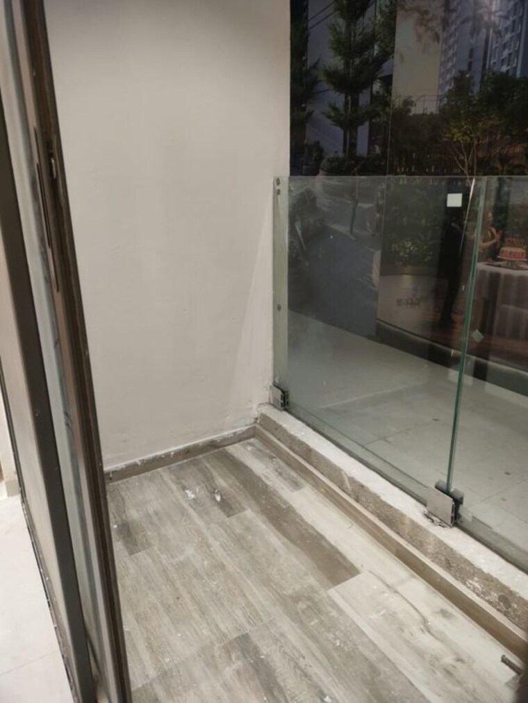 Balcony, vyom-avinea 3 Bedroom 1703 Sq.Ft. Apartment In Hadapsar Pune 10059949