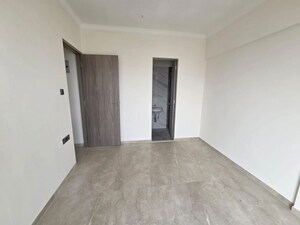 Room in 1 BHK Apartment at Crescent Silverwoods, Powai – for Rent