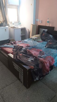 1 RkApartment For Rent in Mayur Vihar