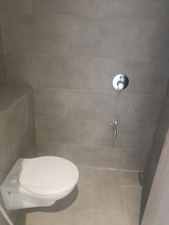 4 BHK + Extra Room Apartment For Rent in Rustomjee Crown