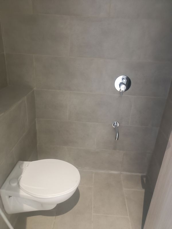4 BHK + Extra Room Apartment For Rent in Rustomjee Crown