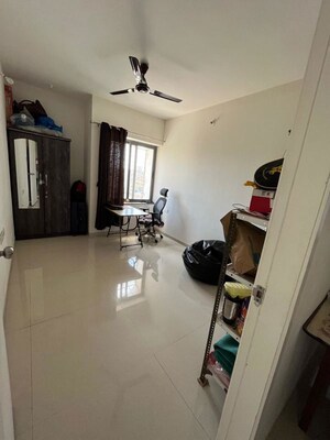 Team Area in 2 BHK Apartment at Rohan Madhuban Phase 2, Bavdhan – for Rent