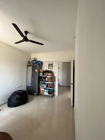 Furnished Amenities in 2 BHK Apartment at Rohan Madhuban Phase 2, Bavdhan – for Rent