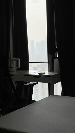 Master Bedroom in 2 BHK Apartment at Lodha Allura, Worli – for Rent