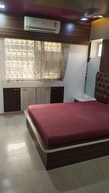 Furnished Amenities in 2 BHK Apartment at Rustomjee Avenue J, Virar West – for Rent