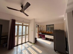 2 BHK Apartment For Sale in Five Star Royal Entrada
