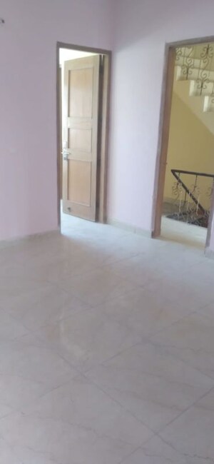 Room in 5 BHK Independent House at Omaxe New Chandigarh, North Mullanpur – for Rent