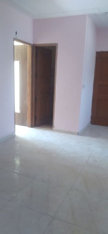 Room in 5 BHK Independent House at Omaxe New Chandigarh, North Mullanpur – for Rent