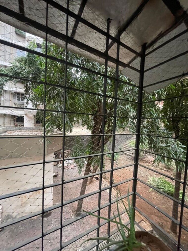 Balcony, mandakini-chs-mulund 1.5 Bedroom 525 Sq.Ft. Apartment In Mulund West Mumbai 9964348