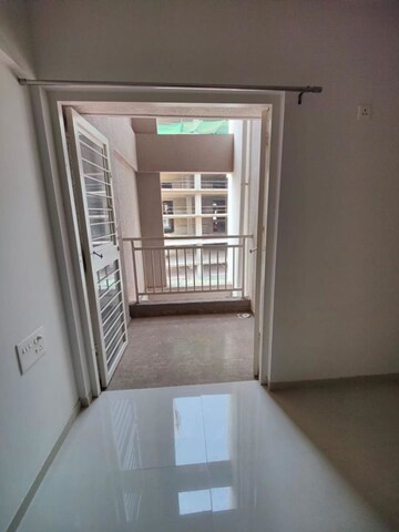 2 BHK Apartment For Sale in Divine Reves, Wakad